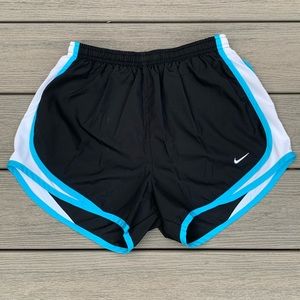 Nike Women’s Fit Dry Running Shorts, Size Small